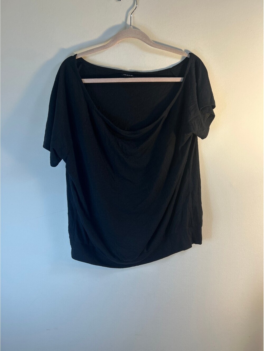 Torrid Womens Size 1 Black Dolman Sleeve Top Banded Hem Casual Blouse Plus Size